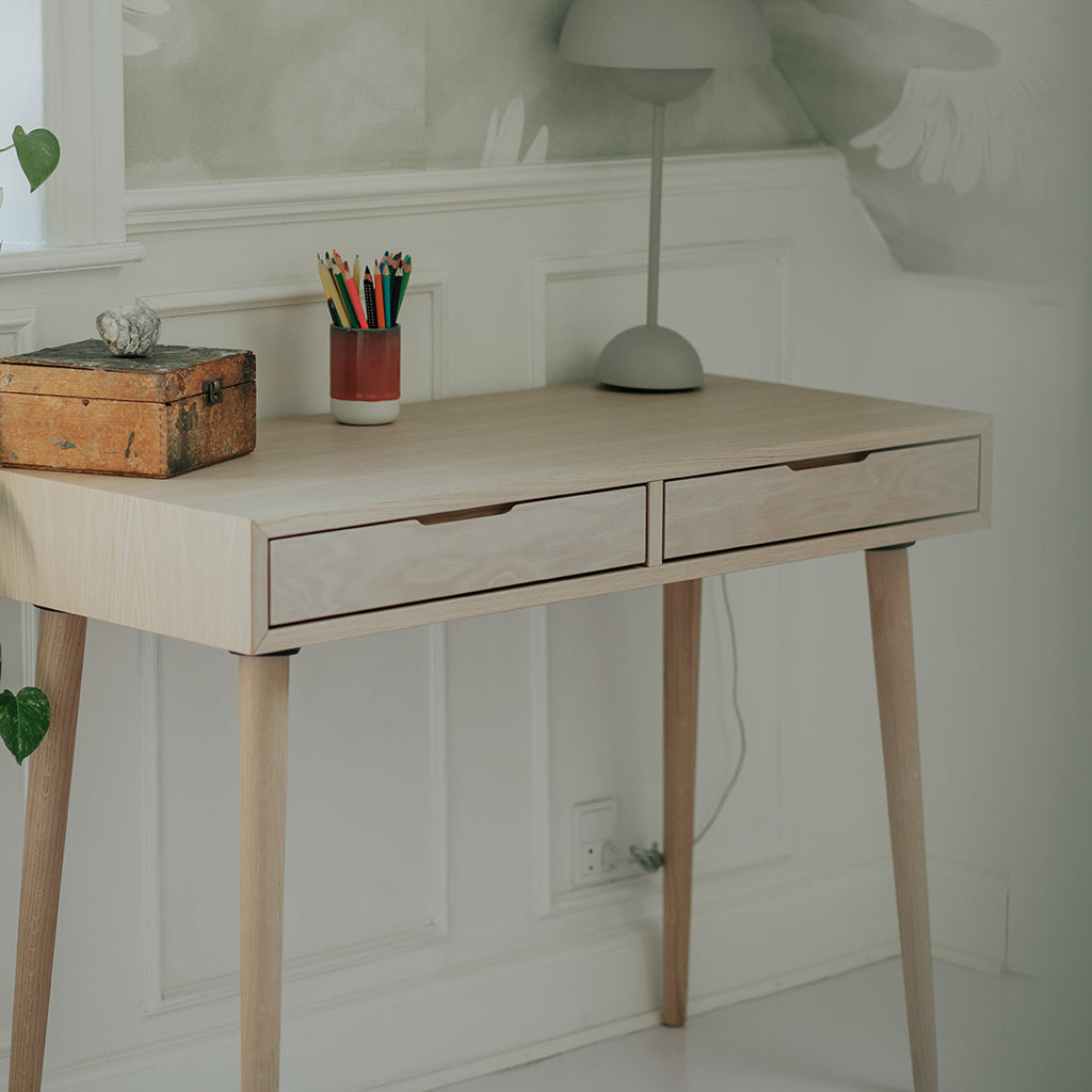 Hove Home small furniture Narrow Desk Desk