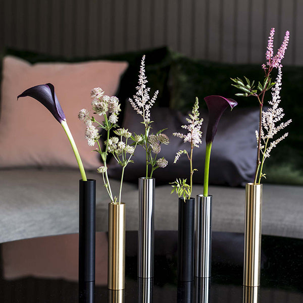 Hove Home Slim Vase 14 cm Vase Black Powder Coated Steel