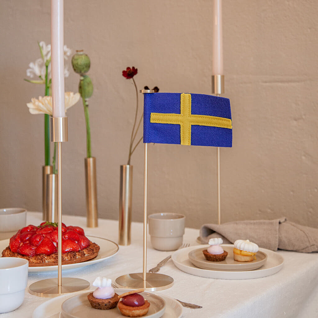 Hove Home Swedish Flag Flag Brass